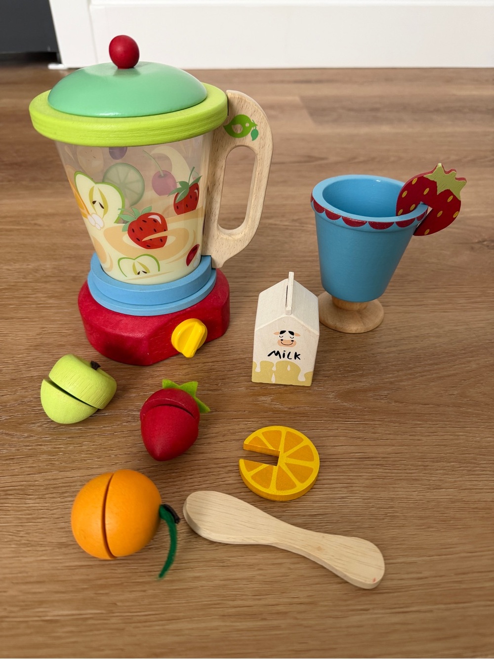 Tender Leaf Fruity Blender Wooden Fruit Blender Playset